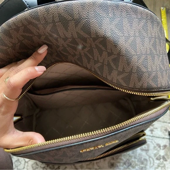 Michael Kors Brown and Black Backpack Connie Bag NWOT - Picture 6 of 13